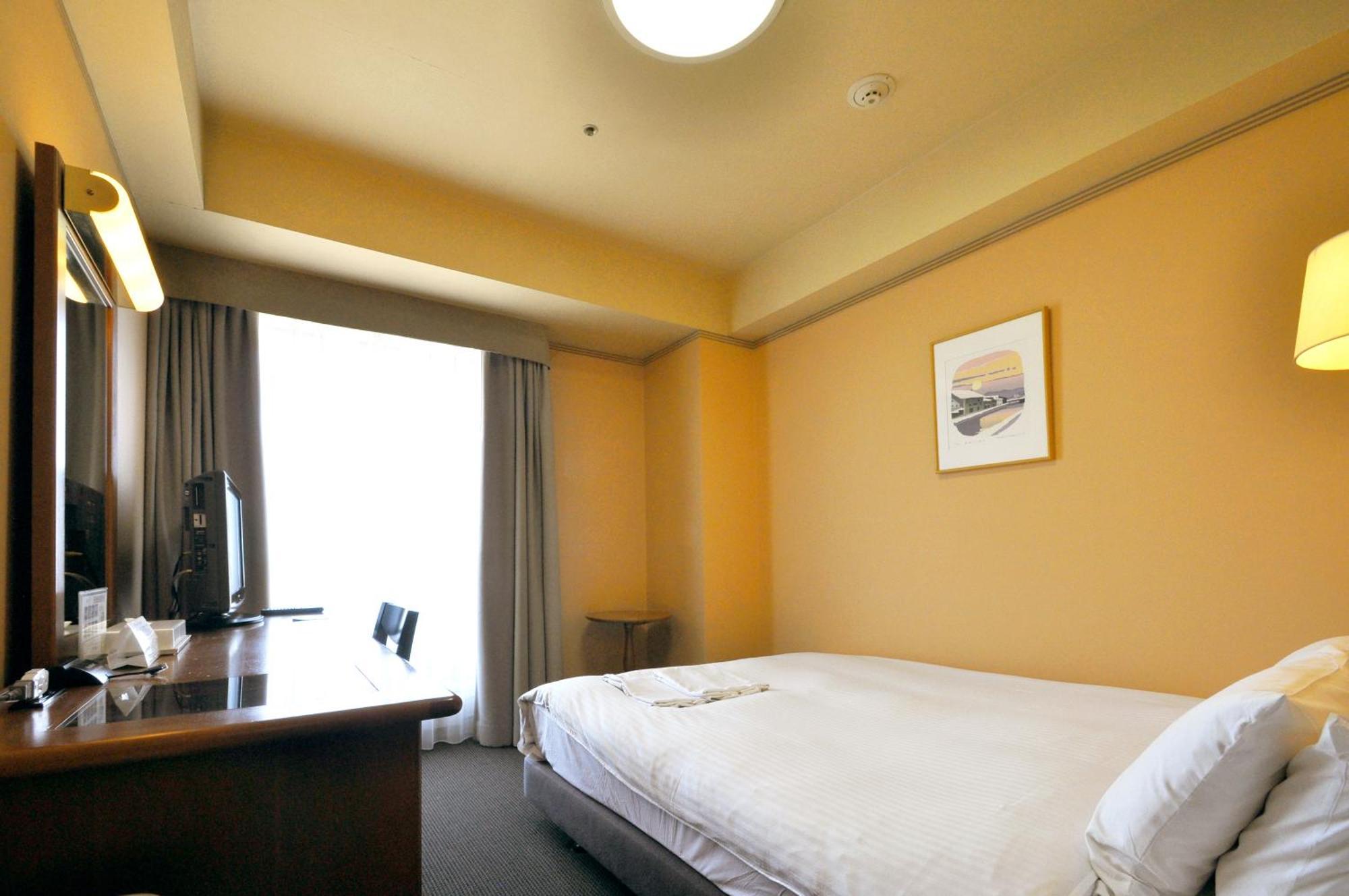 Double Room Small Double Bed Non-Smoking